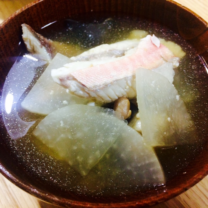 ガサツ料理 旨味たっぷりホウボウの味噌汁 レシピ 作り方 By 水酉 楽天レシピ ガサツ料理 旨味たっぷりホウボウの味噌汁 レシピ 作り方 By 水酉 楽天レシピ